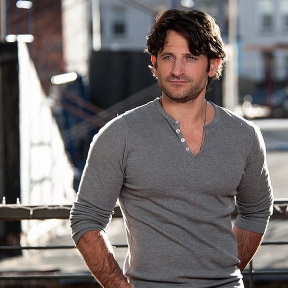 Meet your Posher, Steve - Picture 1 of 3